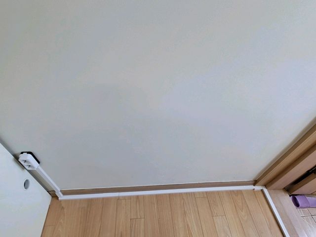 거실 벽 콘센트 추가설치 시공 후