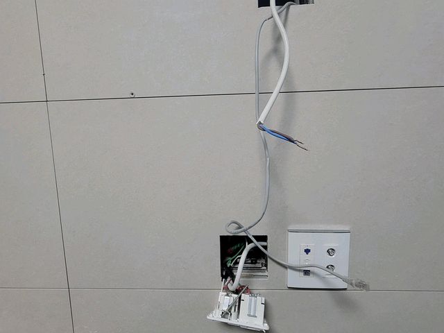 주방 조리대 콘센트 추가설치 시공 전