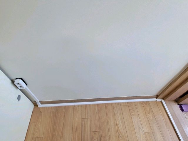 거실 벽 콘센트 추가설치 시공 후